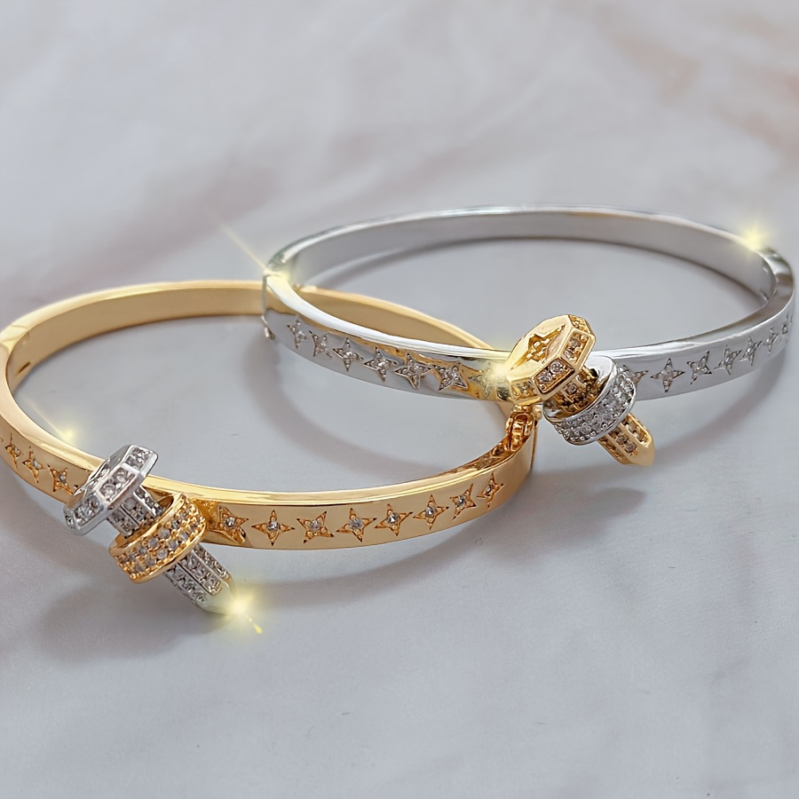 Sparkling Nail-shaped Fashionable Bracelet